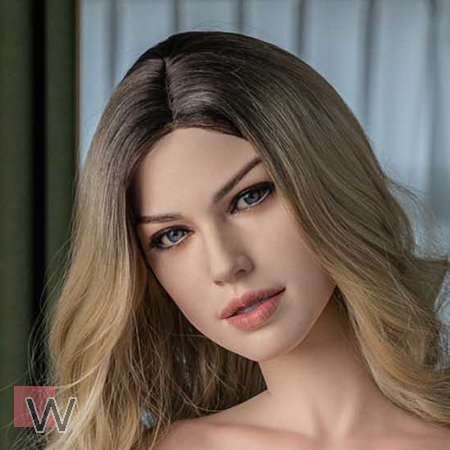 Della (beweglicher Kiefer)