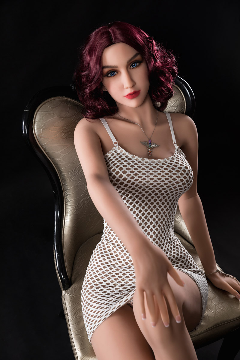 Amilia - Fire Doll 166cm C