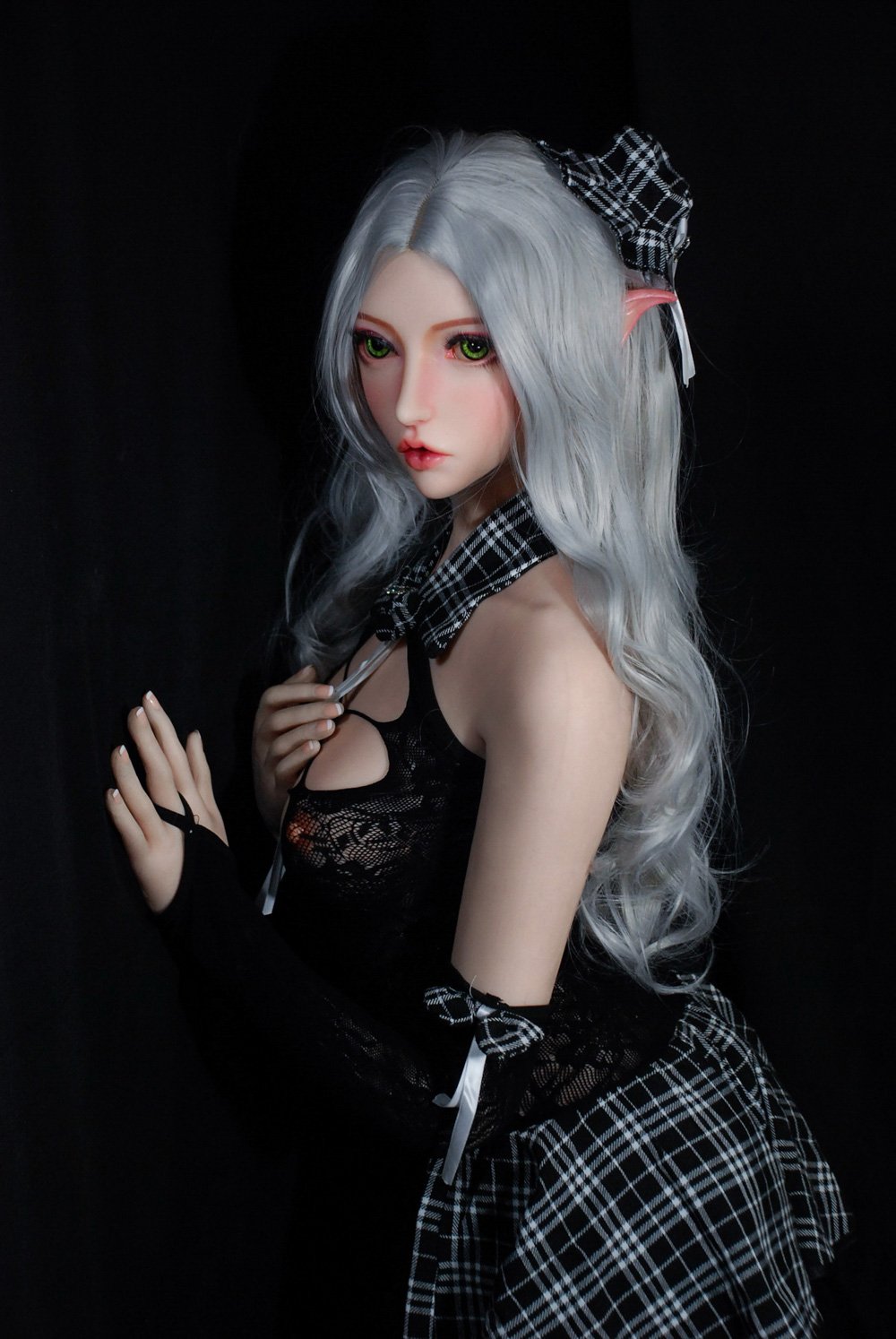 Suzuki Chiyo – Elsa Babe 165cm