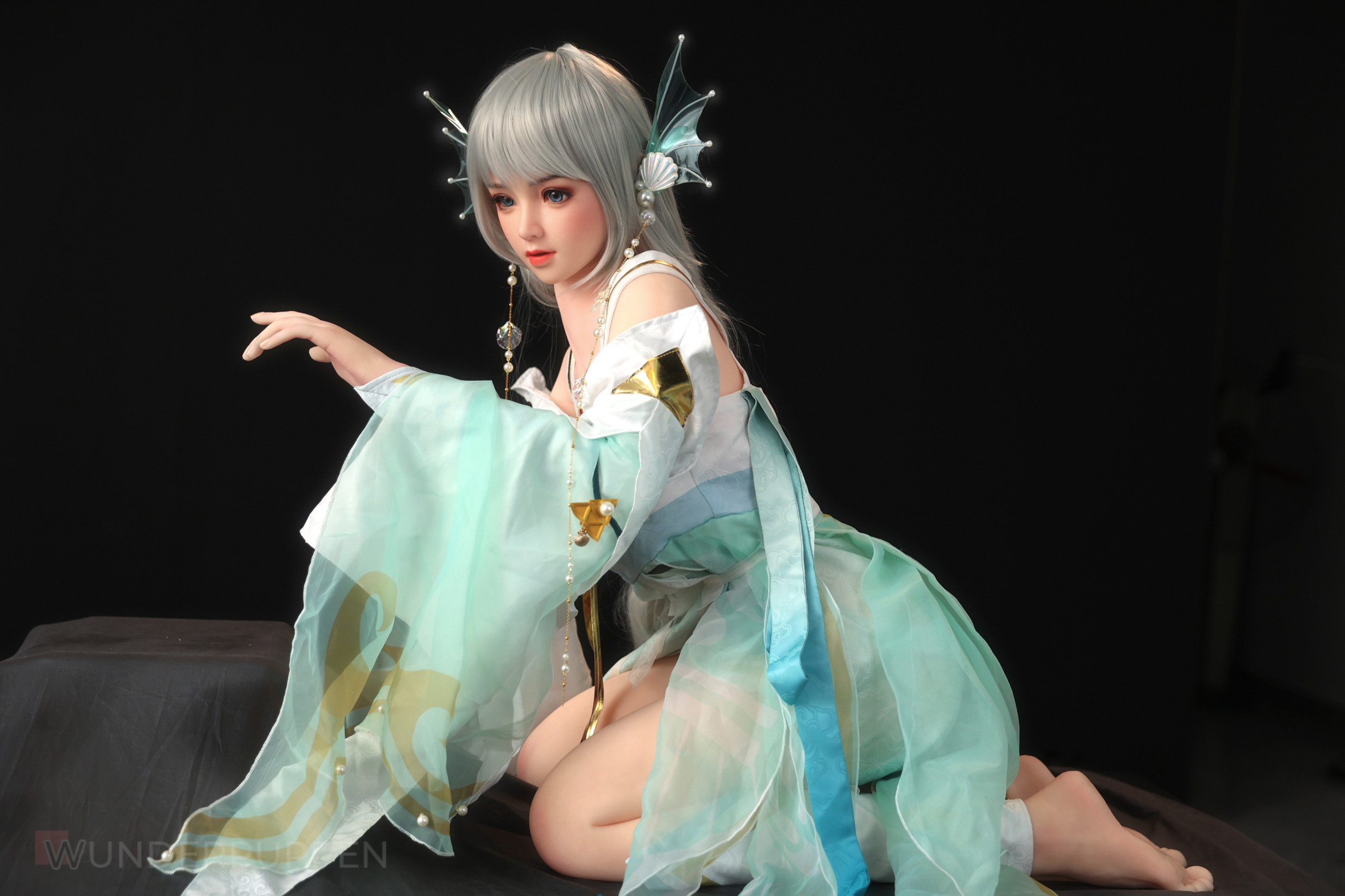 Sasanni - Fire Doll Hybrid 157cm B – Bild 18