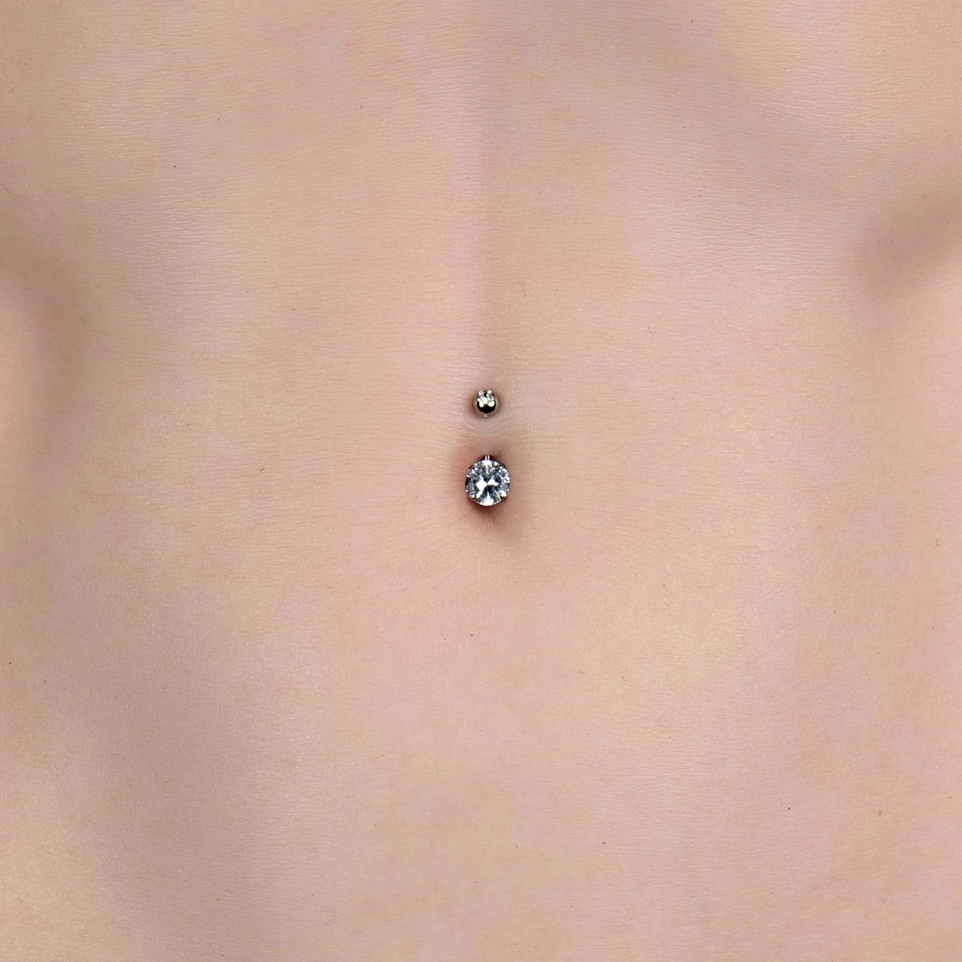 Bauchnabelpiercing #1