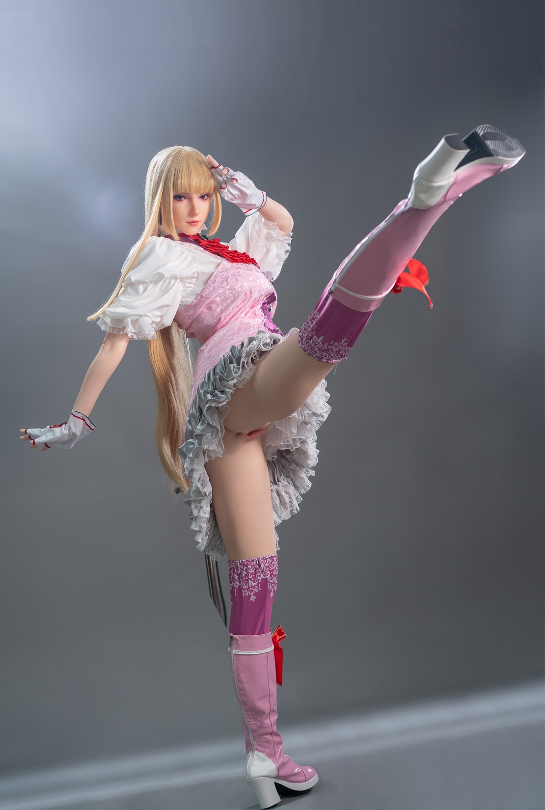 Lili - Game Lady 171cm – Bild 6