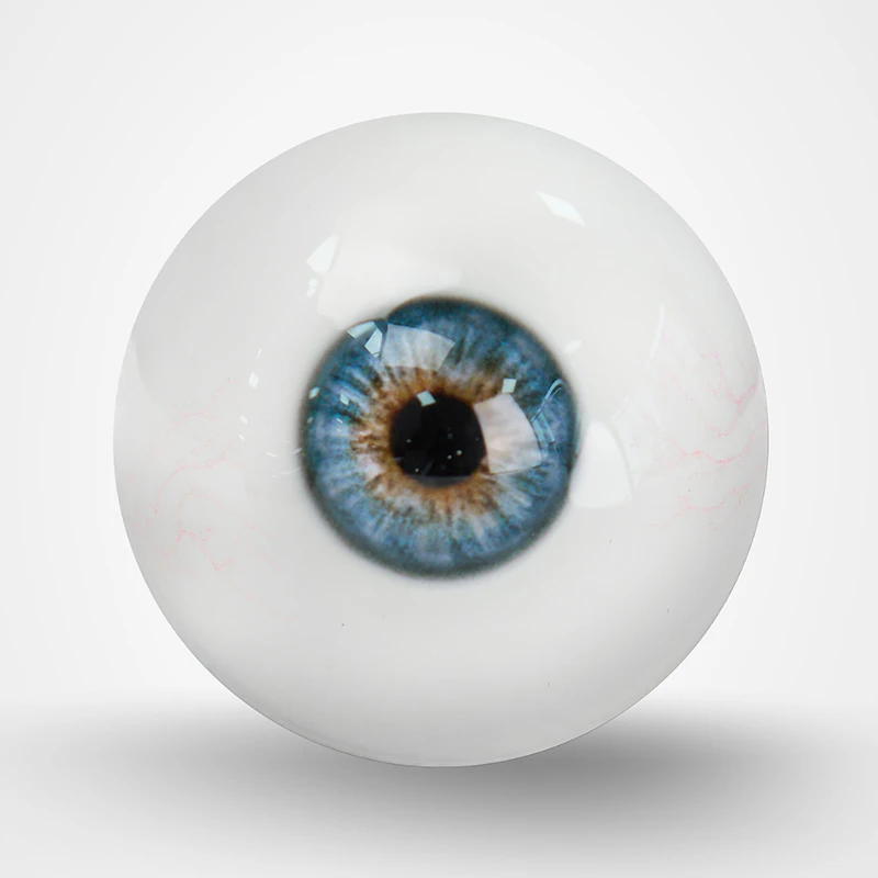 Blaue Augen mit Adern