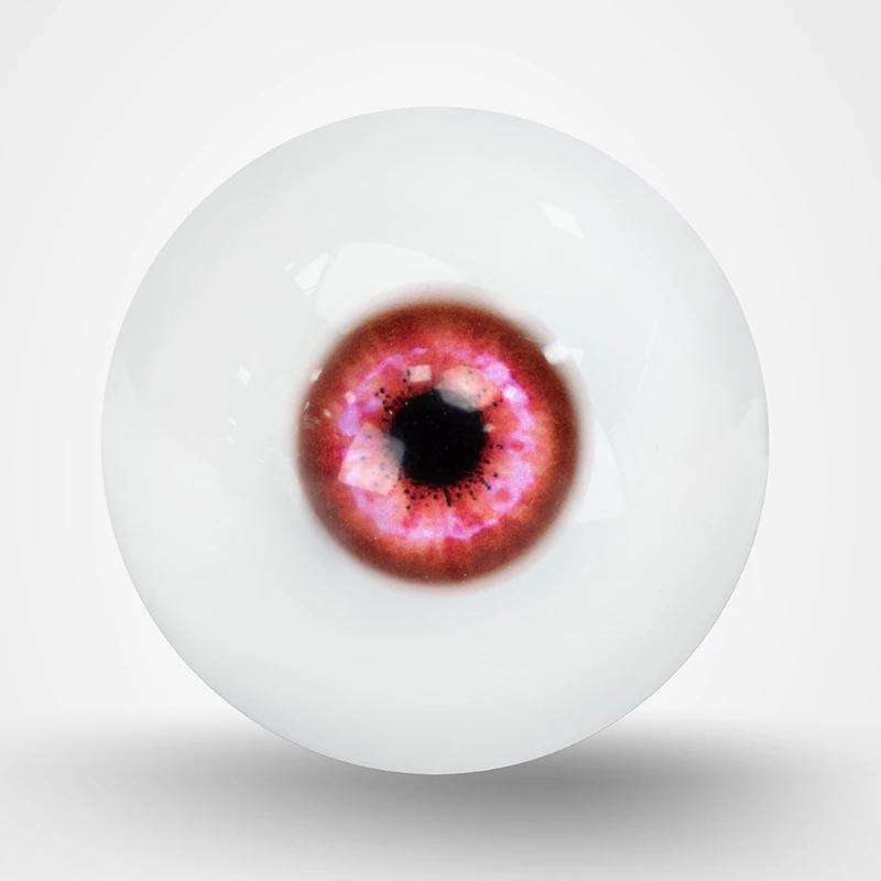 Kirschrote Augen