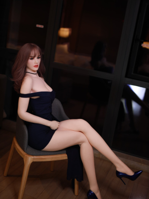 Charlotte Sexdoll 28