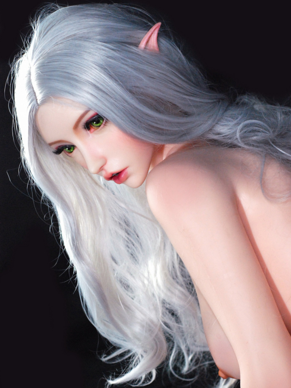 Suzuki Chiyo – Elsa Babe 165cm – Bild 7