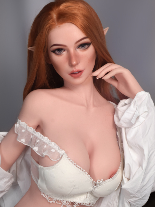 Molly Red Wolf – Elsa Babe 165cm