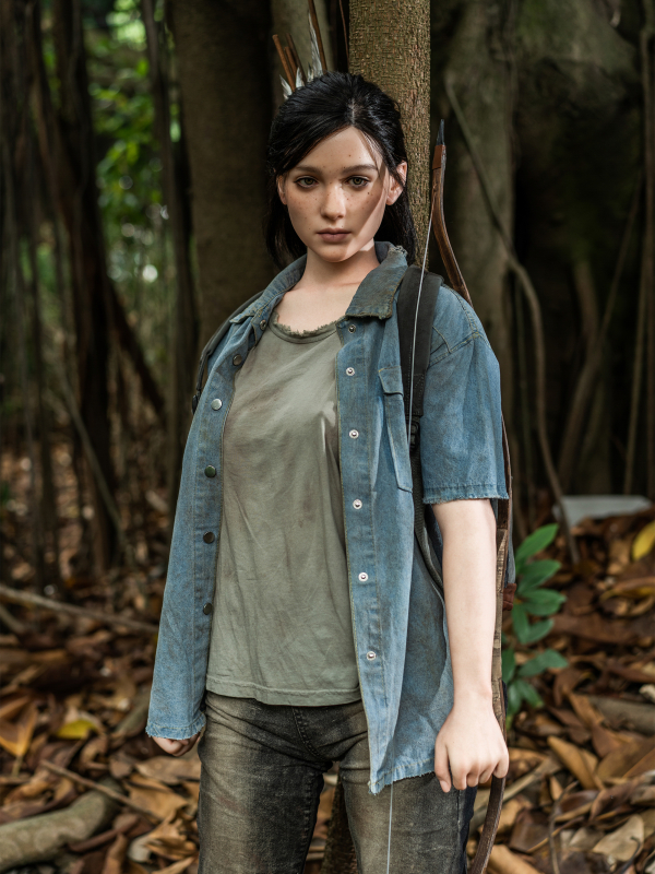 Ellie - Game Lady 168cm – Bild 5