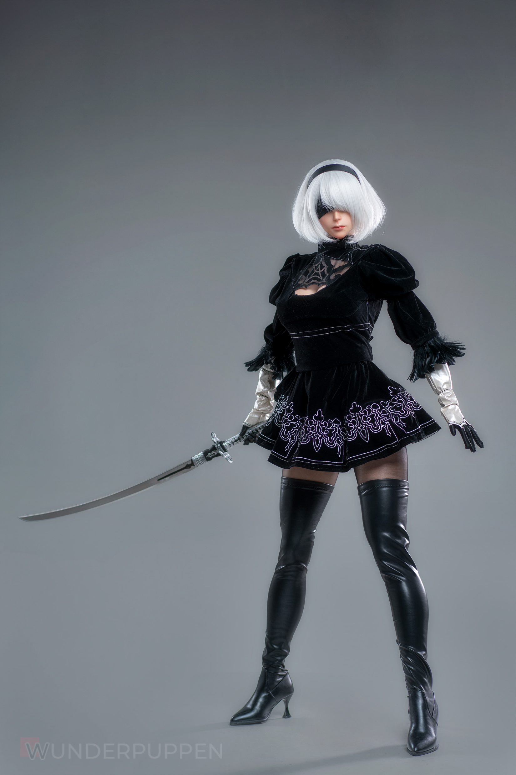2B - Game Lady 171cm – Bild 9