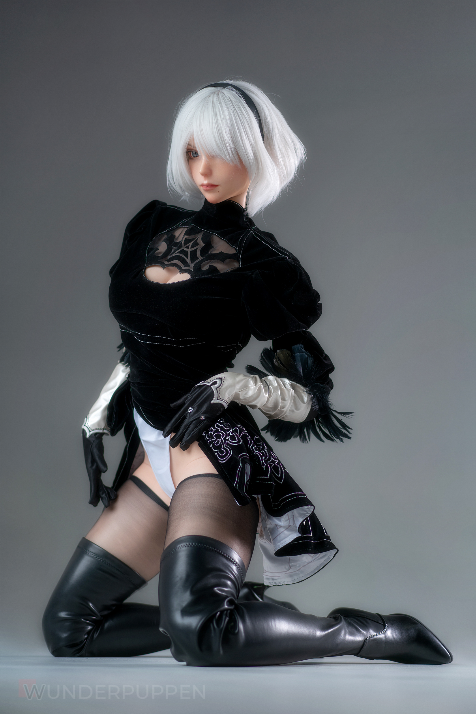 2B - Game Lady 171cm – Bild 7